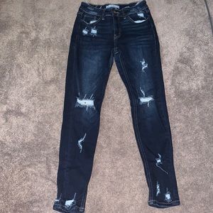 KanCan Signature Mid-Rise Skinny